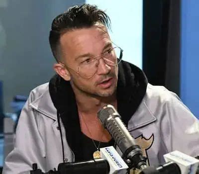 Carl Lentz Wiki, Wife, Net Worth, Age, Books, Religion, Height,。